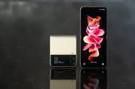 Samsung Flip 3 Display Price